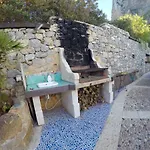 Di Maria Villa *
